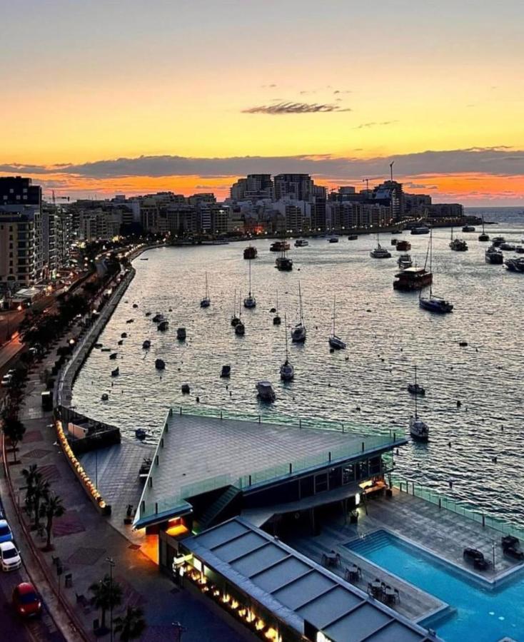 Ewa Apt - 3-Bedrooms Apt Near Sliema - St Julians Seafront Gzira Exterior foto